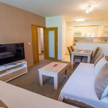 Apartment Apartman Sunrise *